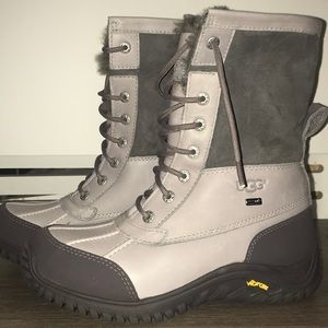 Grey Adirondack II Waterproof Boots
